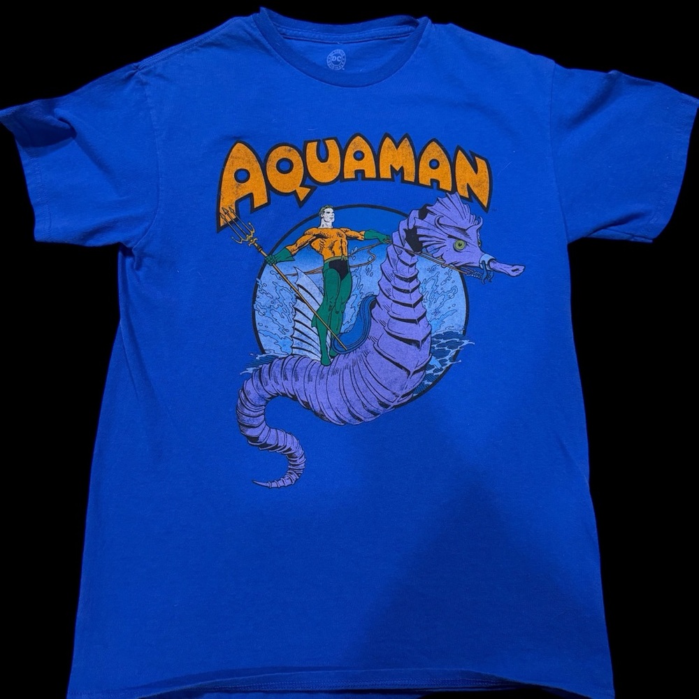 DC Comics Authentic Blue Aquaman Short Sleeve Tee Size Medium